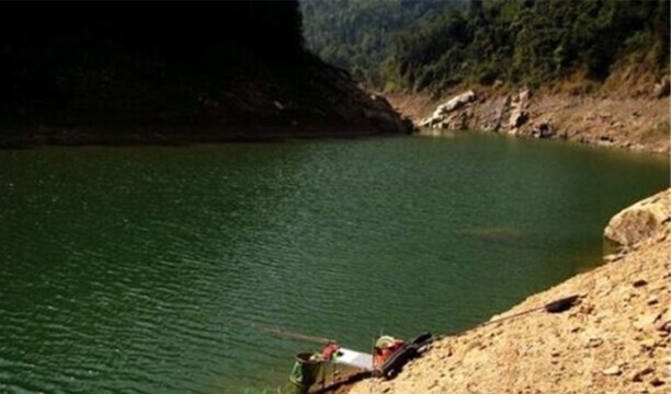 冬天鲫鱼钓深水还是浅水-冬天大板鲫深水还是浅水